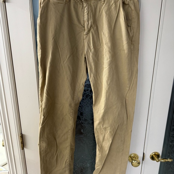 Marine Layer flat front khakis 36w 32l - Picture 3 of 3